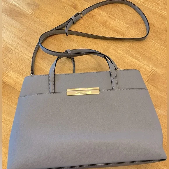 Authentic Kate Spade Crossbody - Picture 5 of 7